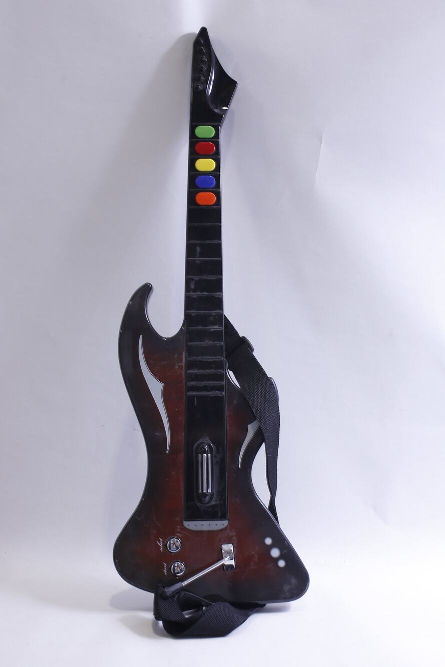 Psyclone Essentials, Kingmaker Wireless Guitar, Guitar Hero, Game Controller,